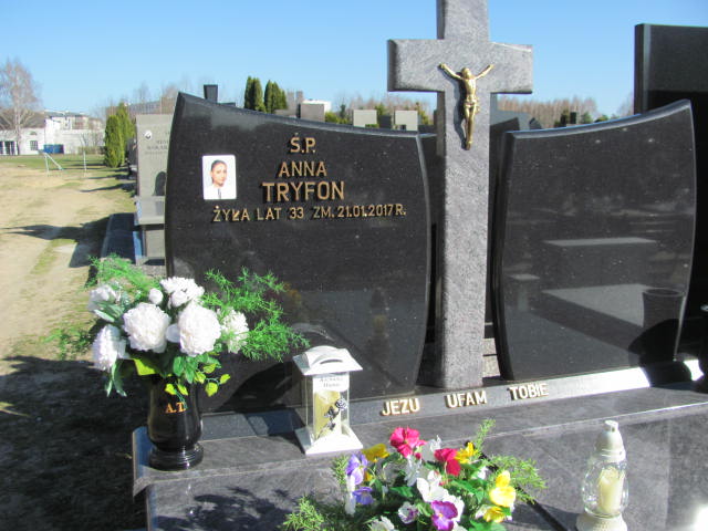 Anna Tryfon Wyszków - Grobonet - Wyszukiwarka osób pochowanych