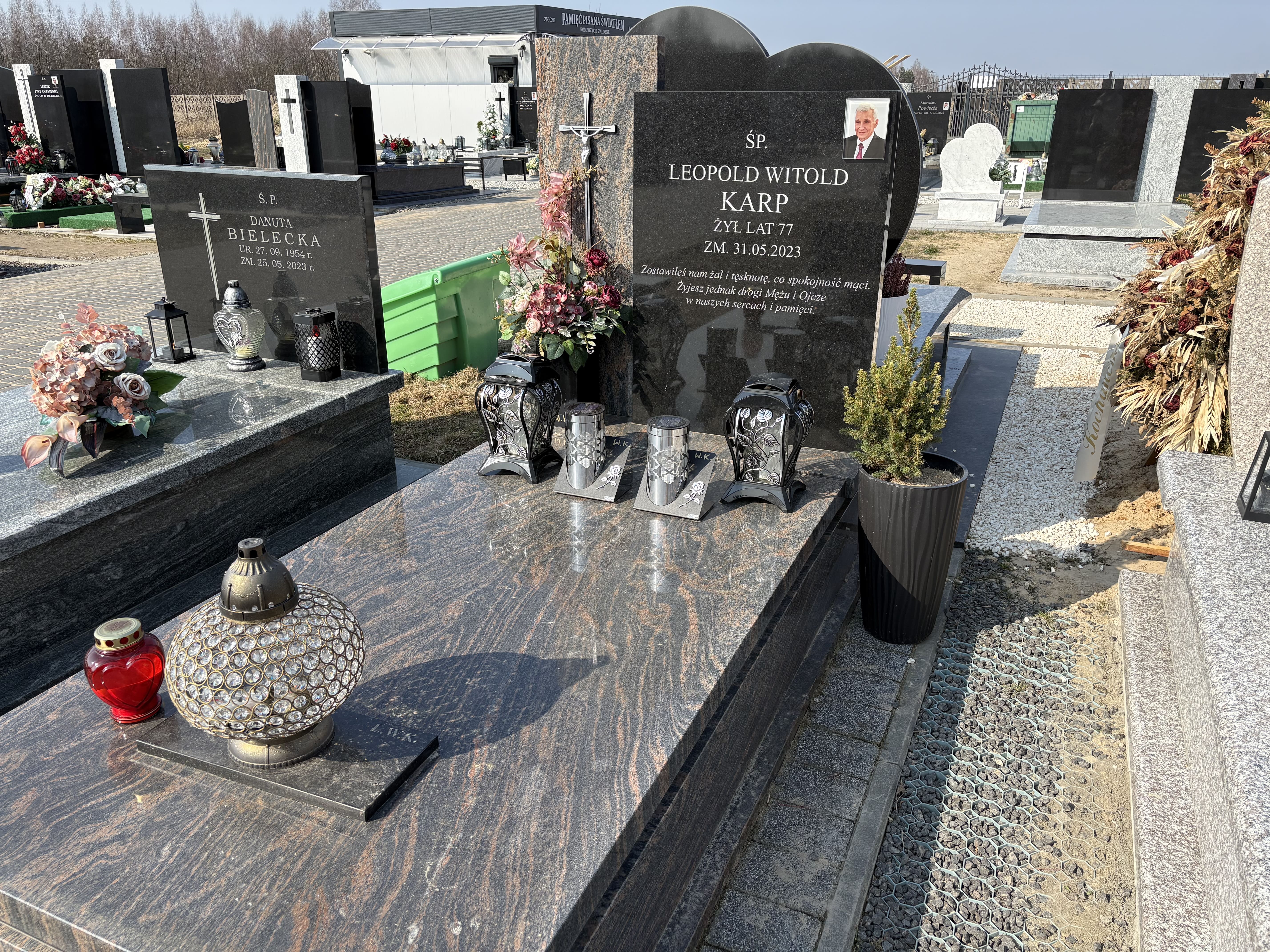 Grób Leopold Karp